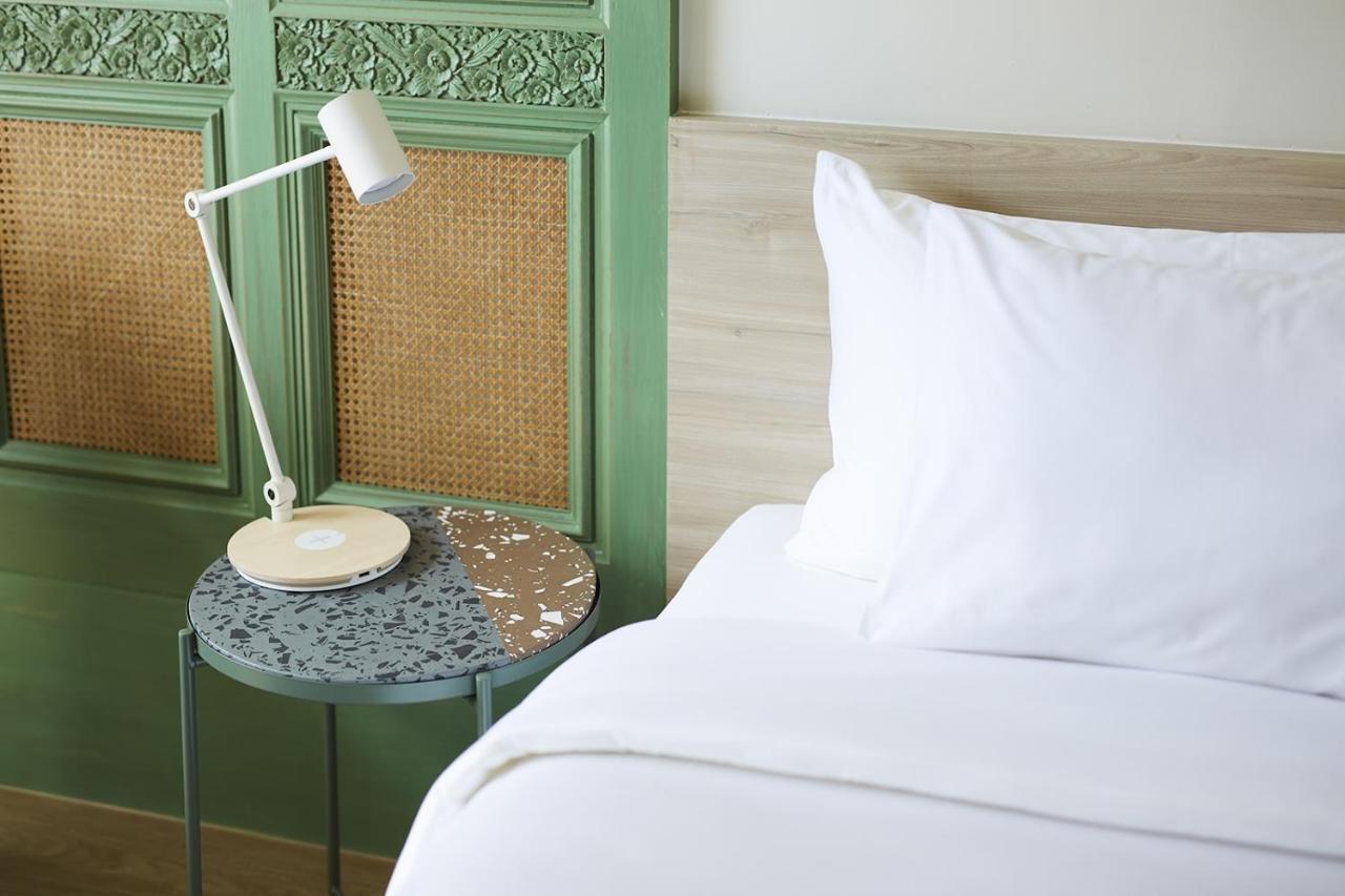 56 Surawong Hotel Μπανγκόκ Εξωτερικό φωτογραφία